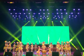 小白鸽舞蹈学校参加2015首届中国济宁荷花舞蹈艺术节