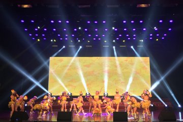 小白鸽舞蹈学校参加2015首届中国济宁荷花舞蹈艺术节